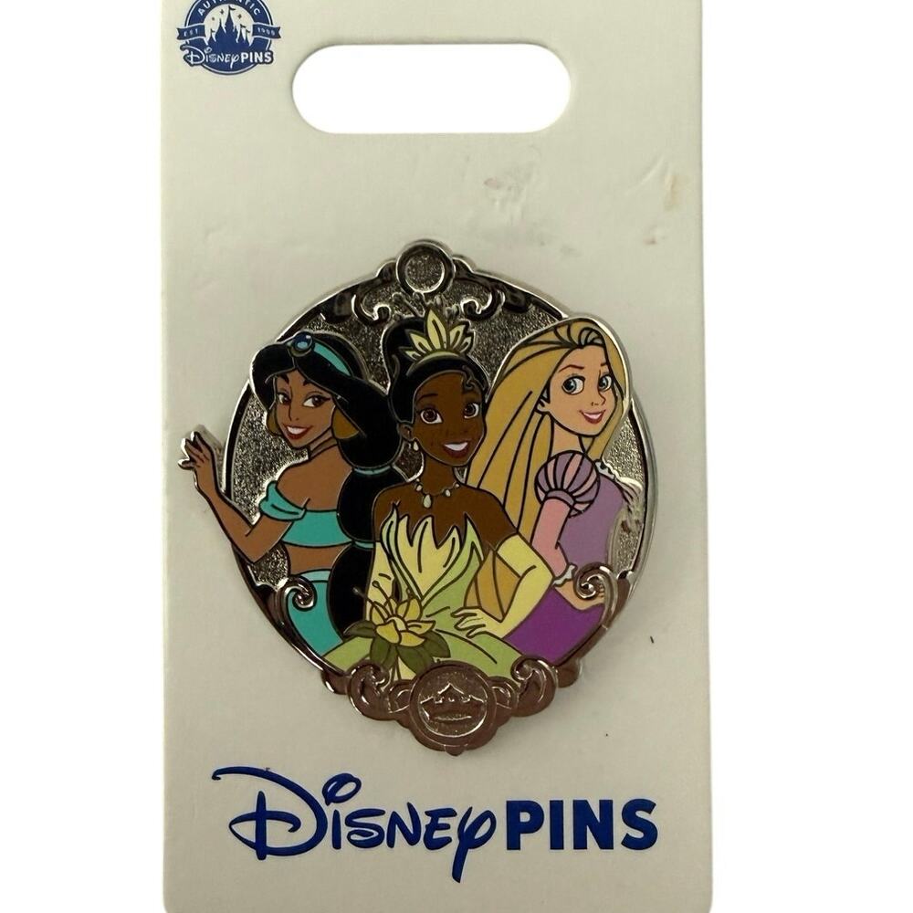 Disney Parks Tiana, Rapunzel, and Princess Jasmine Pin New With Card